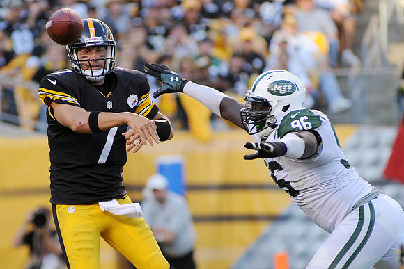 NFL 2012 - Steelers defeat Jets 27-10