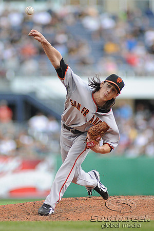 MLB: Giants at Pirates