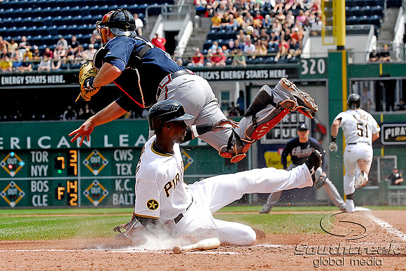 MLB 2011 - May 25 - Atlanta at Pittsburgh